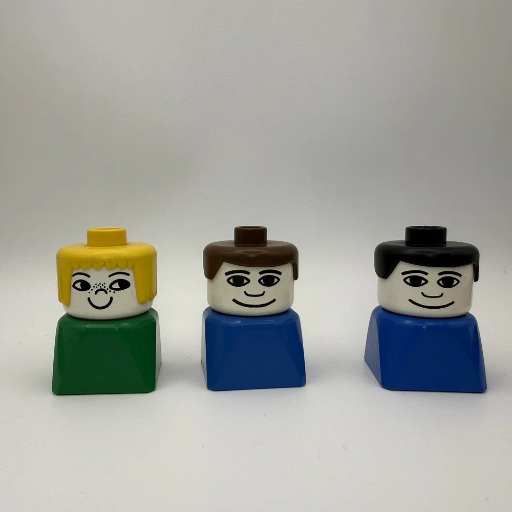 Duplo Lego Vintage Chunky Square Base People Lot of 7 Figures